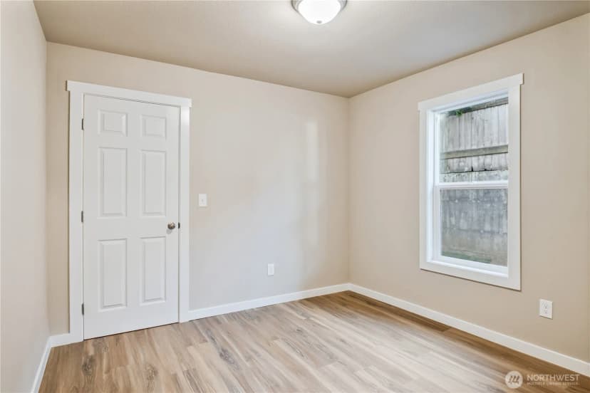 Property photo for 806 N. 4th, Kelso photo 15