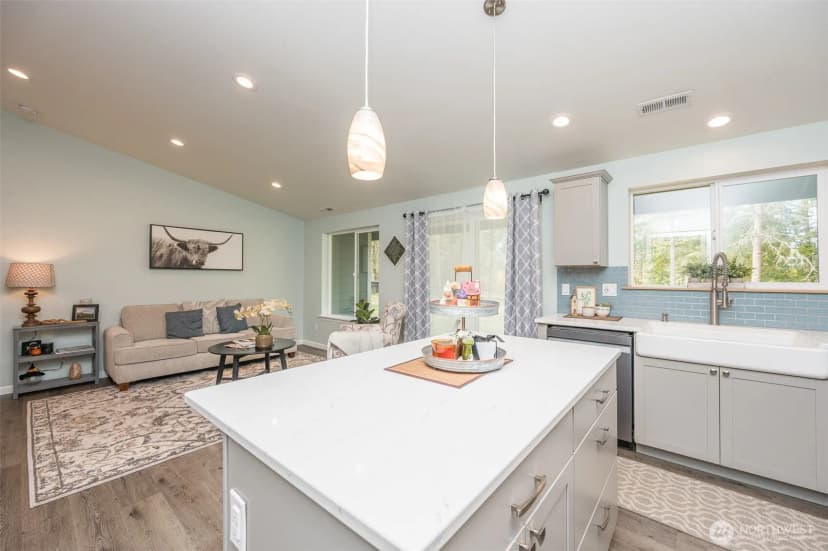 Property photo for 37816 99th Avenue Ct E, Eatonville photo 12