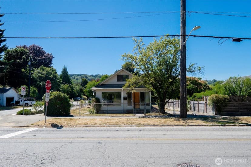 Property photo for 8723 7th Avenue S, Seattle photo 33