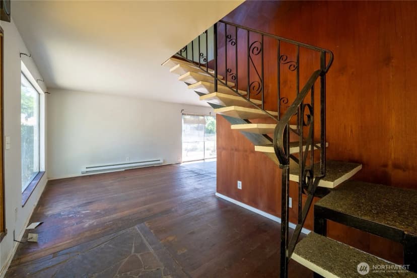 Property photo for 8723 7th Avenue S, Seattle photo 28