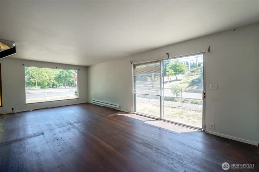 Property photo for 8723 7th Avenue S, Seattle photo 24