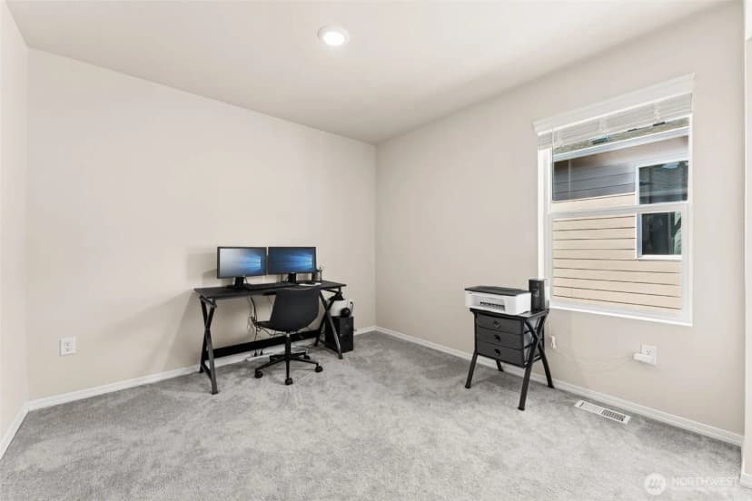 Property photo for 4258 Se Woodford Court, Port Orchard photo 20