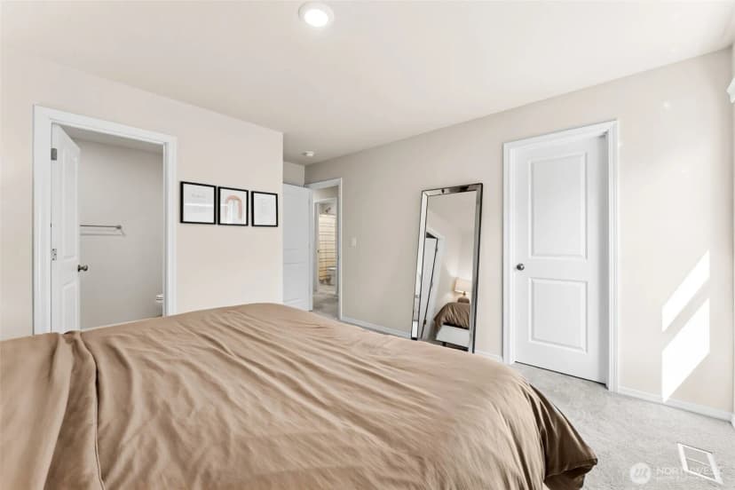Property photo for 4258 Se Woodford Court, Port Orchard photo 16