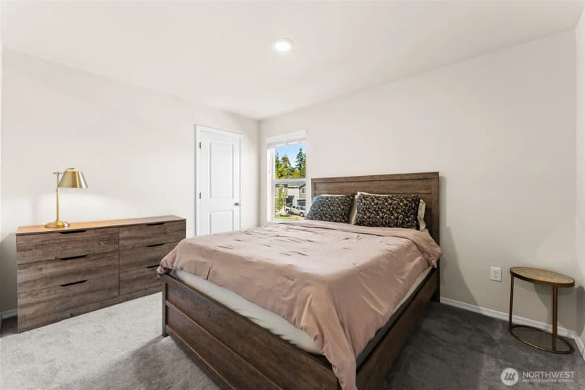 Property photo for 4258 Se Woodford Court, Port Orchard photo 19