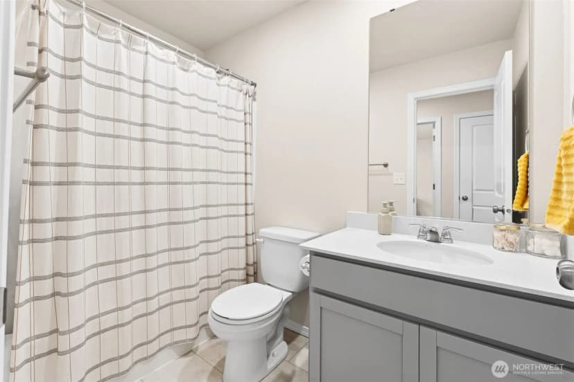 Property photo for 4258 Se Woodford Court, Port Orchard photo 21