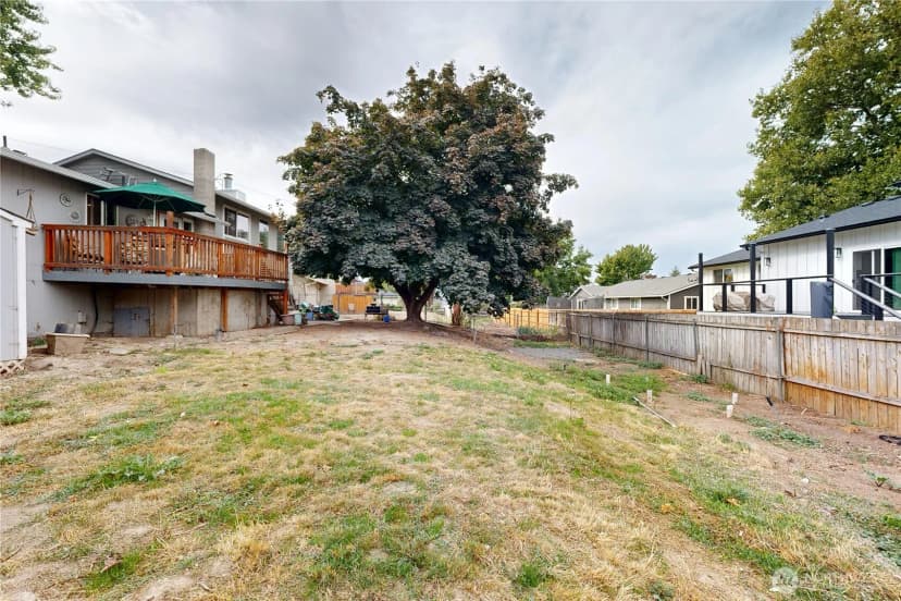 Property photo for 1125 Se Colonial Drive, College Place photo 36