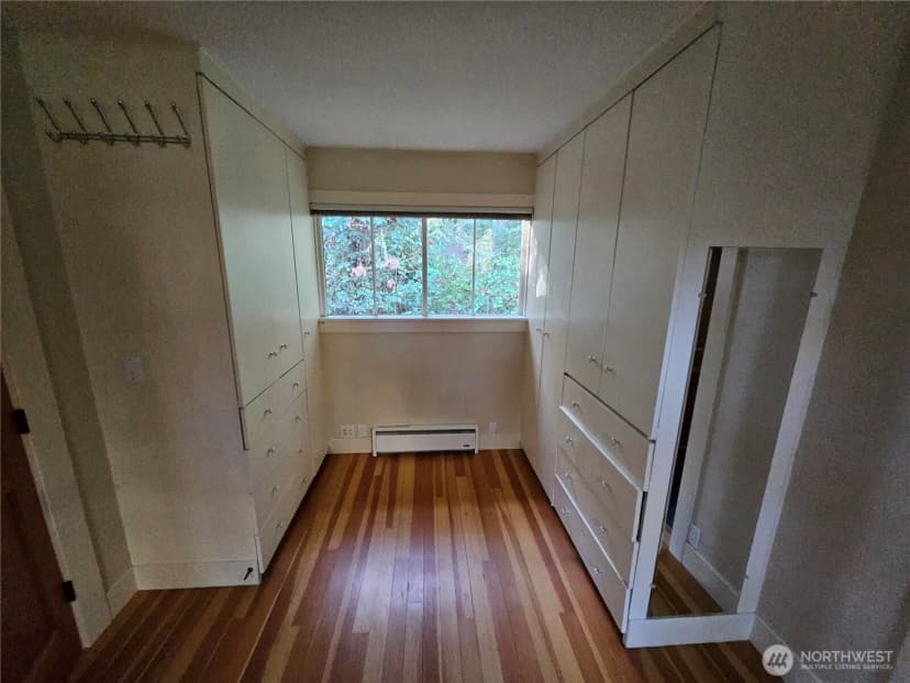 Property photo for 9380 Ferncliff Avenue Ne, Bainbridge Island photo 13