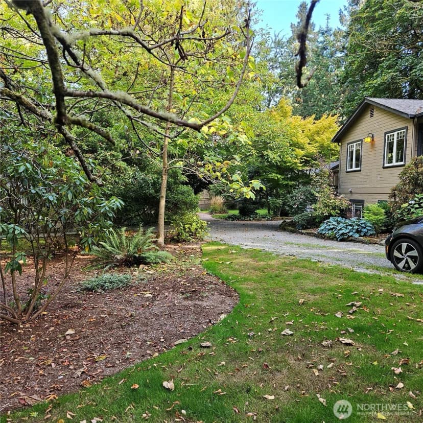 Property photo for 9380 Ferncliff Avenue Ne, Bainbridge Island photo 34