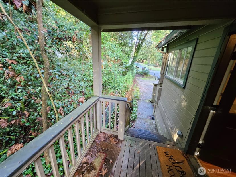 Property photo for 9380 Ferncliff Avenue Ne, Bainbridge Island photo 14
