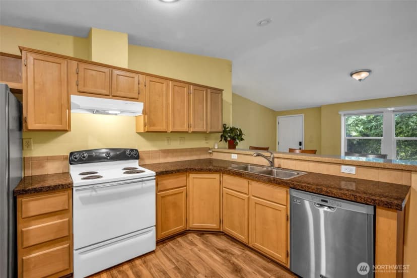 Property photo for 22247 Se 275th Place, Maple Valley photo 13