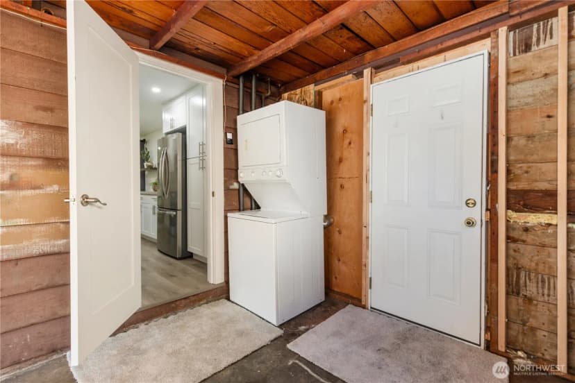 Property photo for 8423 198th Street Sw, Edmonds photo 18