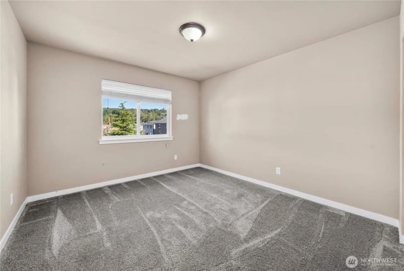 Property photo for 1602 Riddell Avenue Ne, Orting photo 30