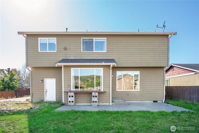 Property photo for 1602 Riddell Avenue Ne, Orting photo 36