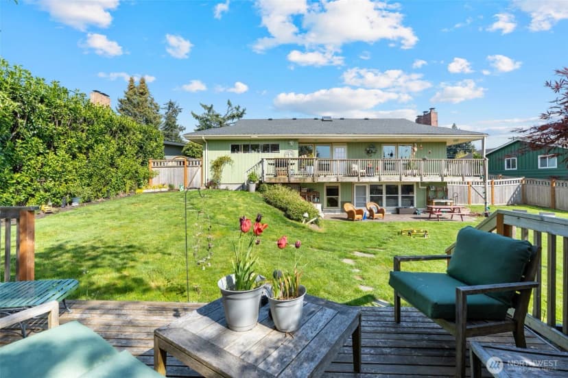 Property photo for 1122 N Skyline Drive, Tacoma photo 27