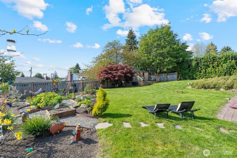 Property photo for 1122 N Skyline Drive, Tacoma photo 24