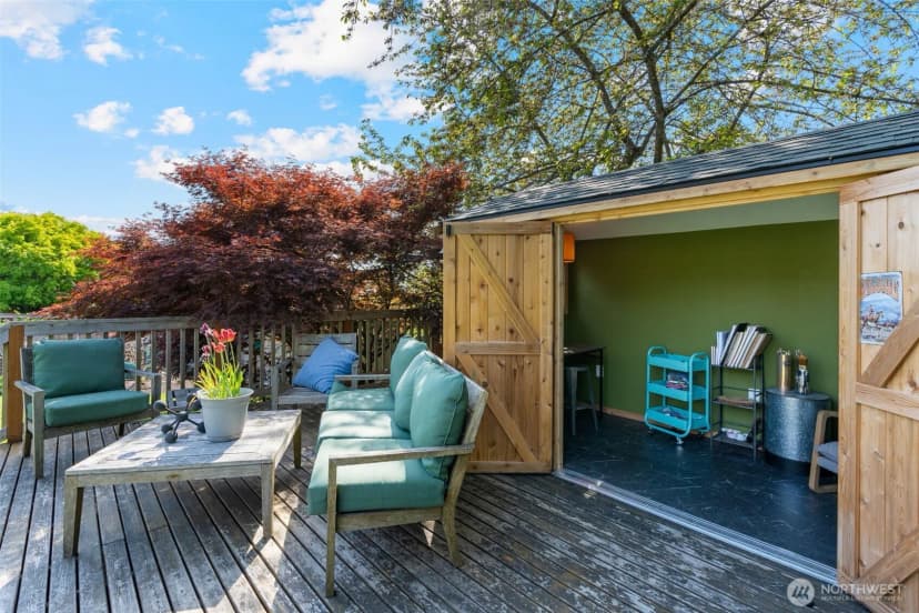 Property photo for 1122 N Skyline Drive, Tacoma photo 26