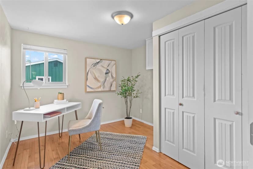 Property photo for 1122 N Skyline Drive, Tacoma photo 14