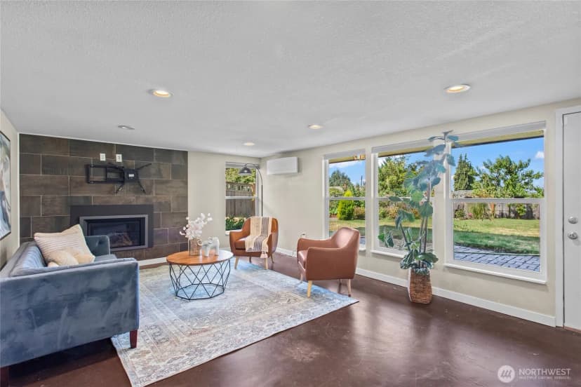 Property photo for 1122 N Skyline Drive, Tacoma photo 19