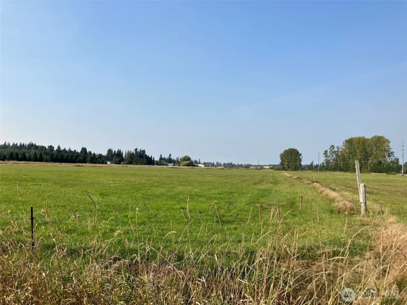 Property photo for 23 Xx 156th Street Ne, Marysville photo 9