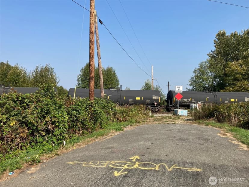 Property photo for 23 Xx 156th Street Ne, Marysville photo 6
