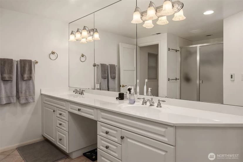 Property photo for 9643 Vineyard Crest, Bellevue photo 13