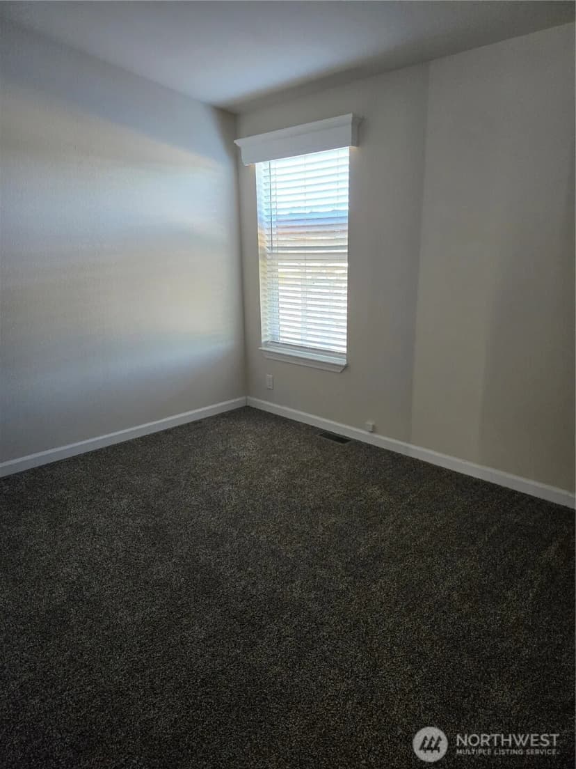 Property photo for 284 W Hale Road, Winlock photo 10