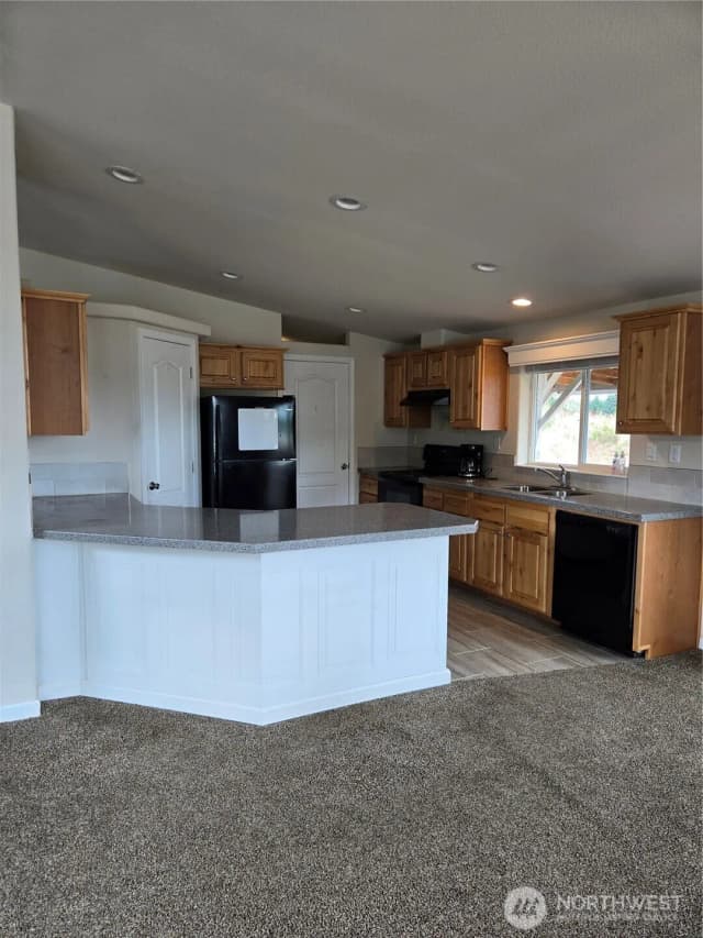 Property photo for 284 W Hale Road, Winlock photo 3