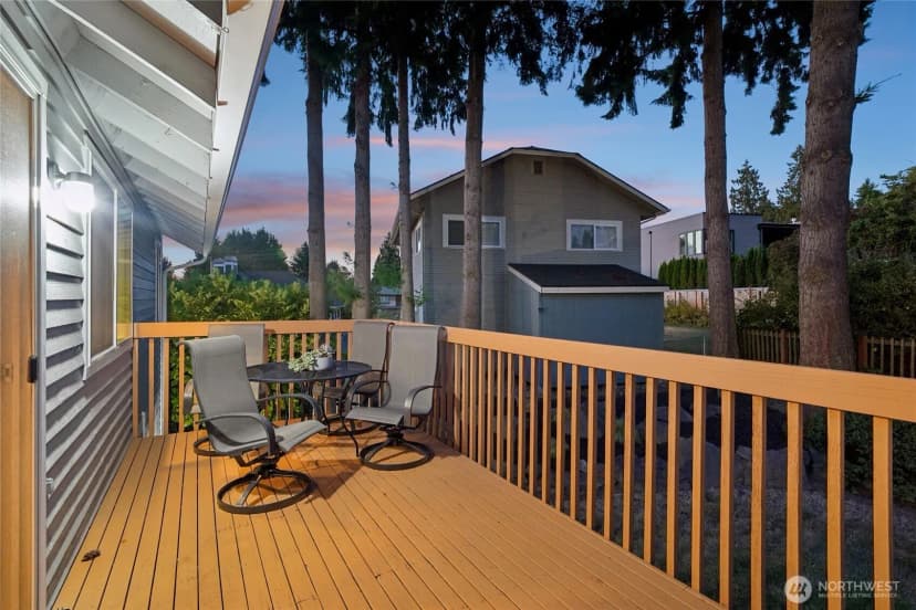 Property photo for 5906 112th Place Ne, Kirkland photo 27