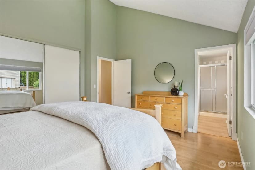 Property photo for 5906 112th Place Ne, Kirkland photo 13