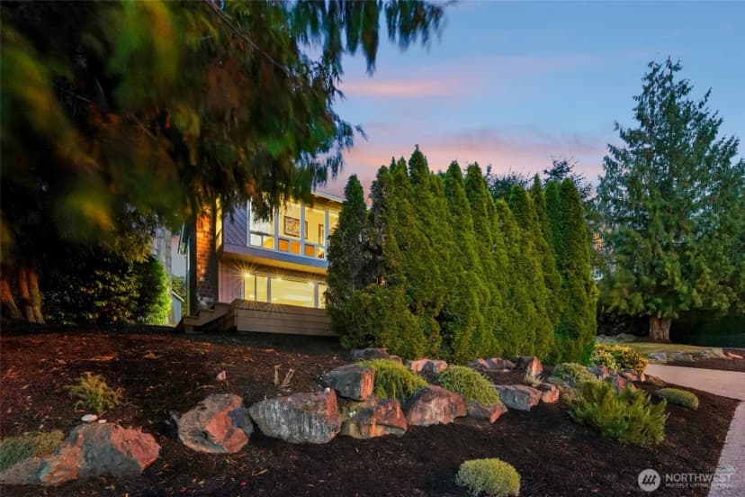 Property photo for 5906 112th Place Ne, Kirkland photo 31