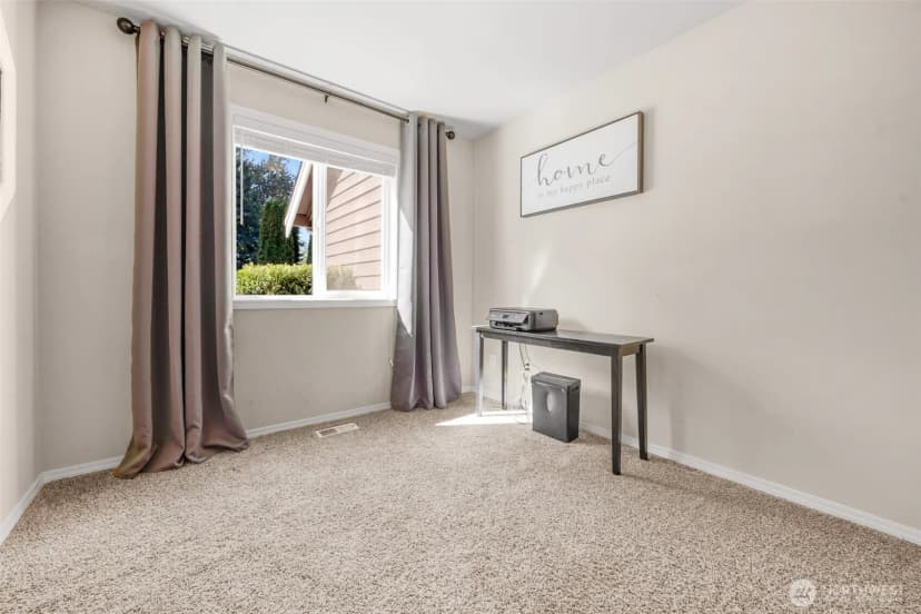 Property photo for 17317 Interurban Boulevard, Snohomish photo 16