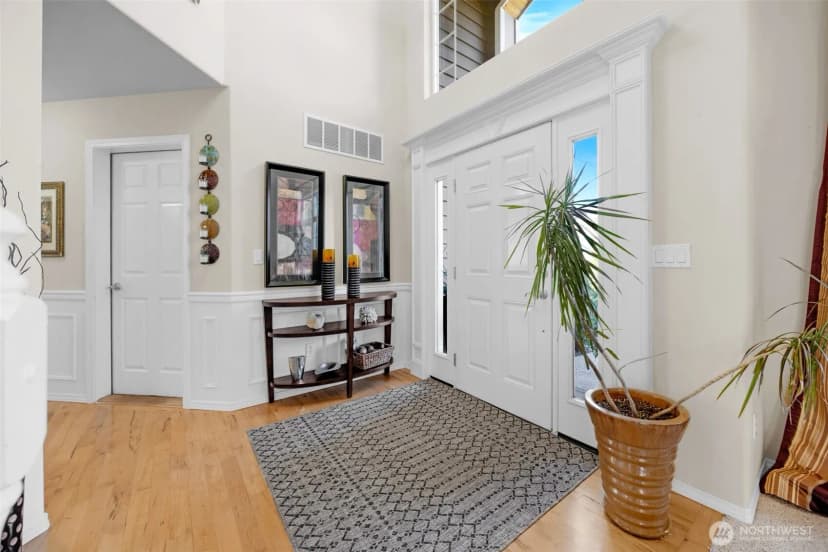 Property photo for 17317 Interurban Boulevard, Snohomish photo 4