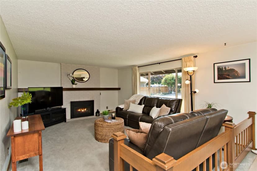 Property photo for 4226 S 247th Court, Kent photo 6