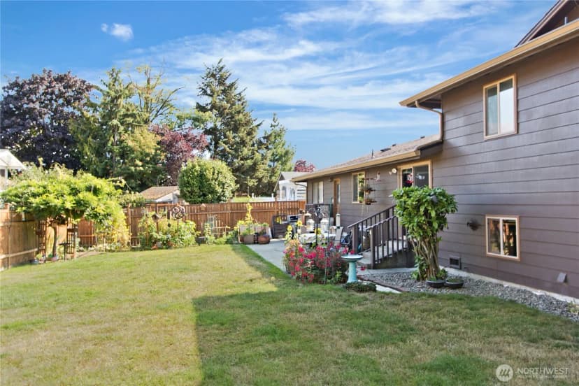 Property photo for 4226 S 247th Court, Kent photo 25