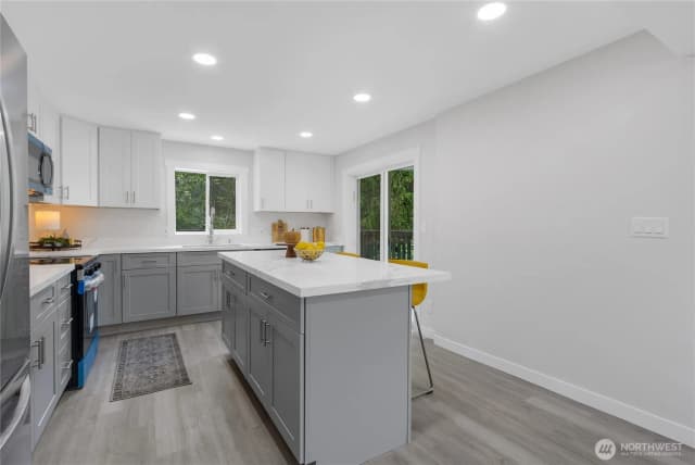 Property photo for 5310 26th Avenue S, Seattle photo 5