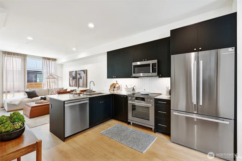 Property photo for 1301 D 31st Avenue S, Seattle photo 7
