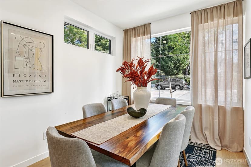 Property photo for 1301 D 31st Avenue S, Seattle photo 6