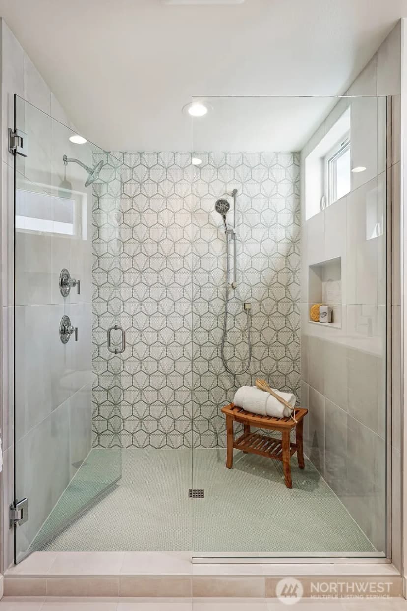 Property photo for 1301 D 31st Avenue S, Seattle photo 24