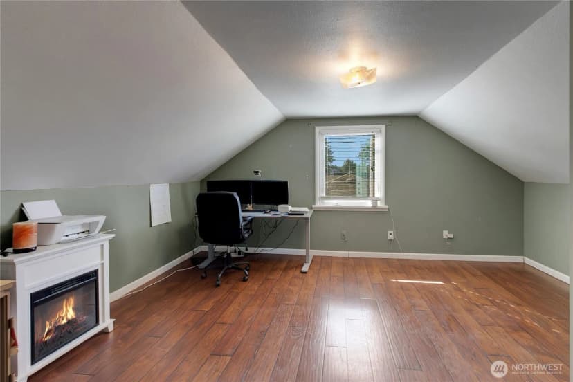 Property photo for 310 18th Street Nw, Puyallup photo 26