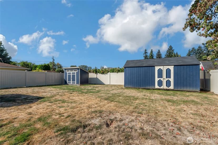 Property photo for 310 18th Street Nw, Puyallup photo 33