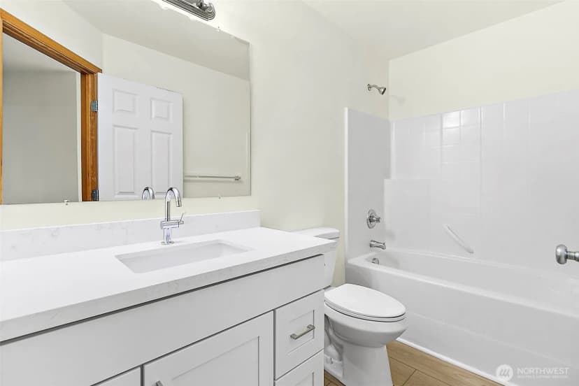 Property photo for 4272 S 160th Street, Tukwila photo 24