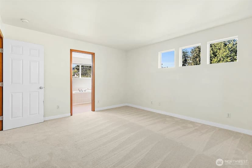 Property photo for 4272 S 160th Street, Tukwila photo 17