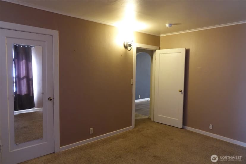 Property photo for 301 Linda Lane, Centralia photo 20