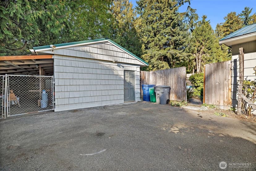 Property photo for 2148 Sw 169th Street, Burien photo 18