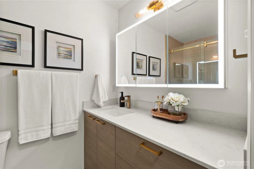 Property photo for 23210 Fitzgerald Road #2, Bothell photo 15