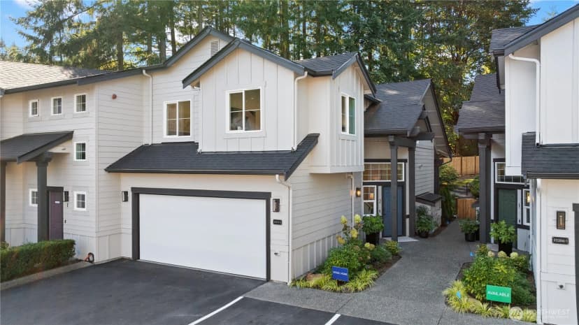 Property photo for 23210 Fitzgerald Road #2, Bothell photo 25