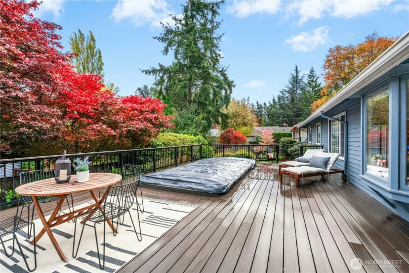 Property photo for 2468 168th Place Ne, Bellevue photo 25