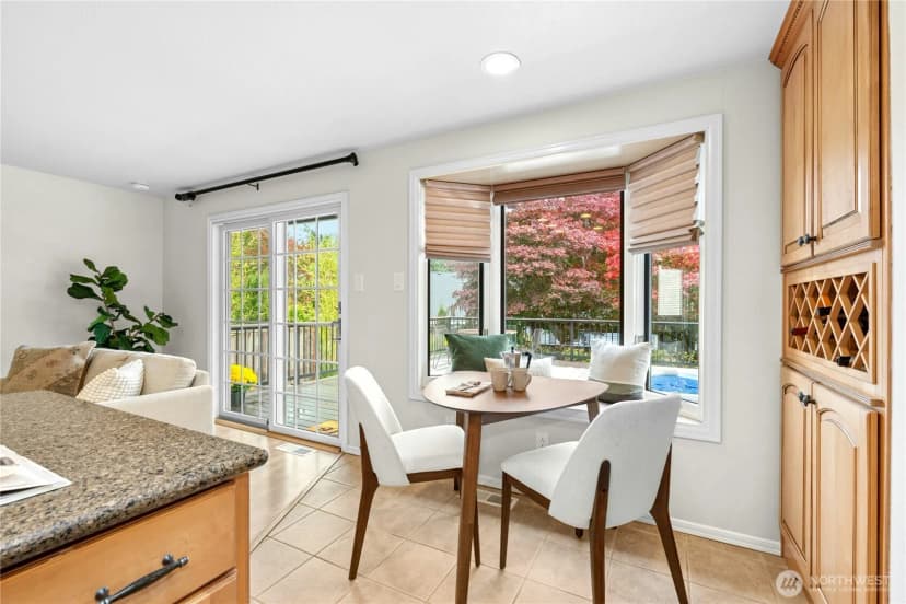 Property photo for 2468 168th Place Ne, Bellevue photo 10