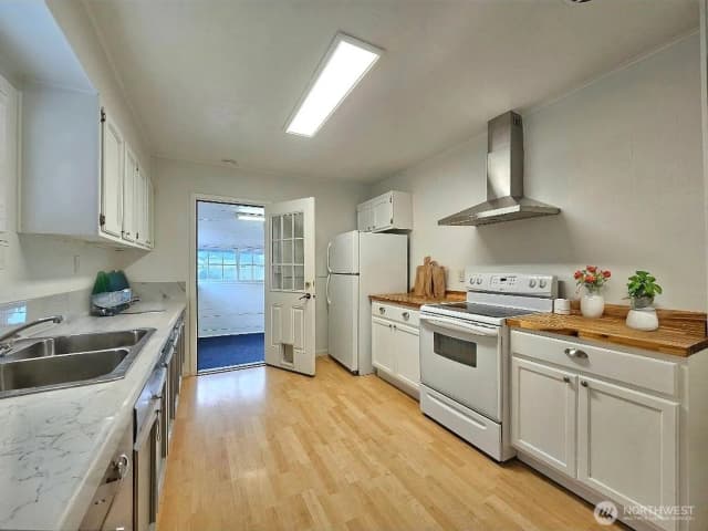 Property photo for 3019 Fir Street, Longview photo 5