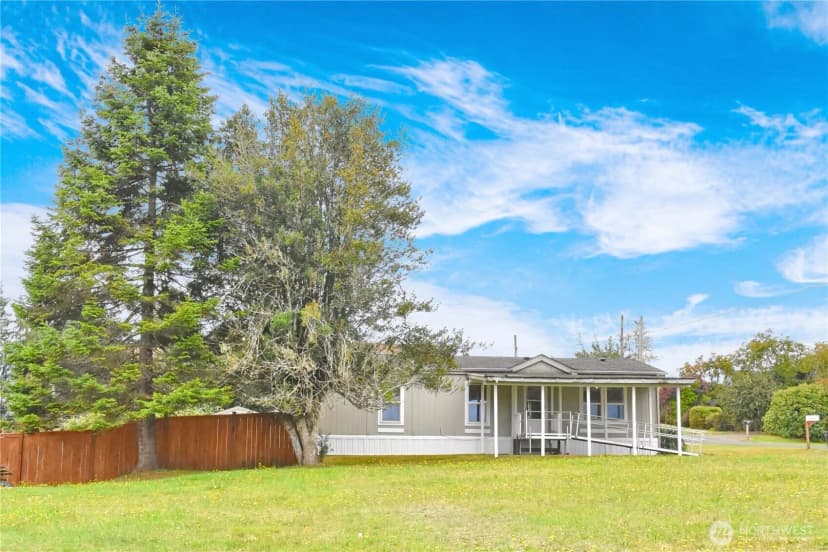 Property photo for 1119 Ballentine Street, Raymond
